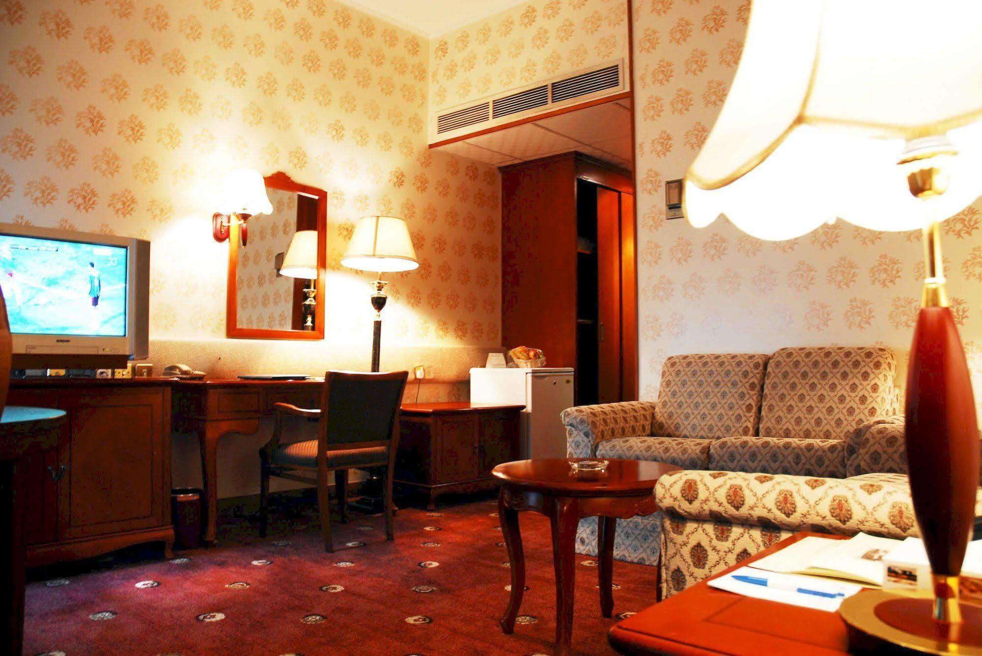 Hotel Dhahran International Exteriér fotografie