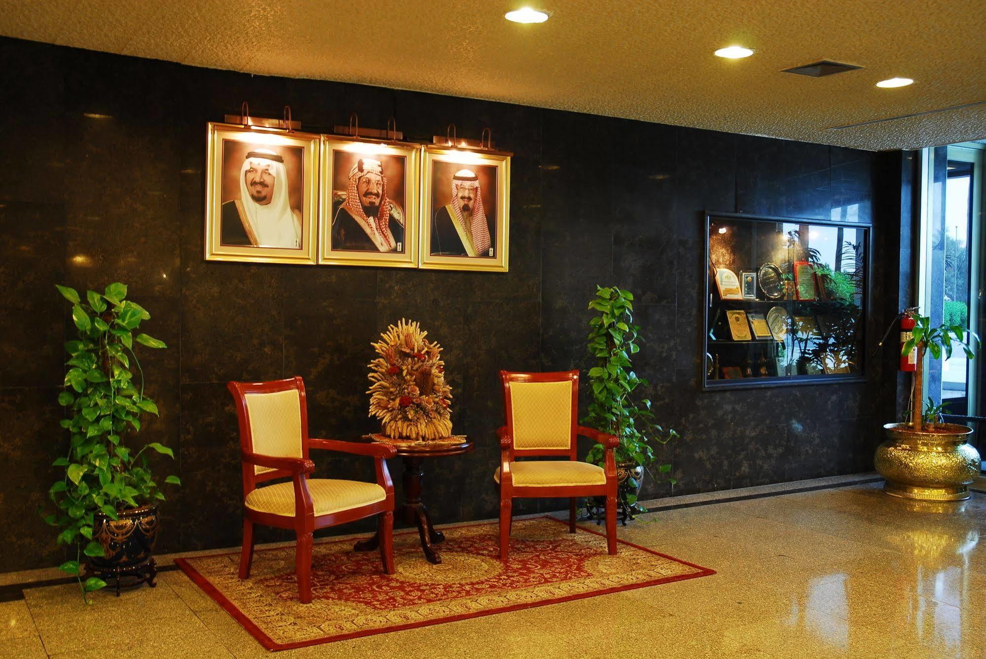 Hotel Dhahran International Exteriér fotografie